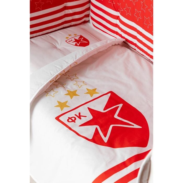 crvena zvezda posteljina sa ogradicom