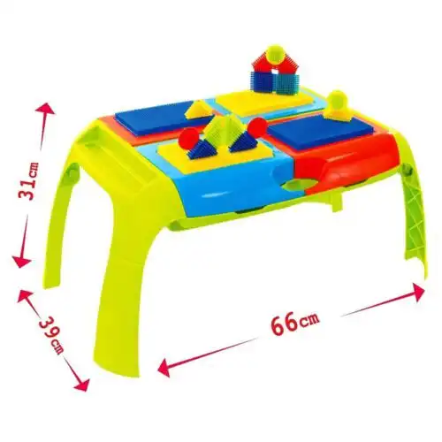 sareni plasticni sto sa kockama machtoys