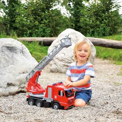 lena vatrogasni kamion