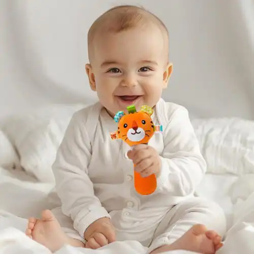 beba i zvecka tigar